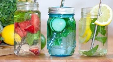 مثال على قائمة النظام الغذائي للشرب لمدة 7 أيام.